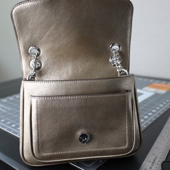 LAUREN RALPH LAUREN Metallicc Small Bradley Convertible Bag - Picture 5 of 12